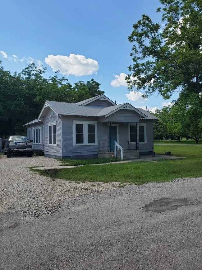 Foto del edificio - 305 Hogan St