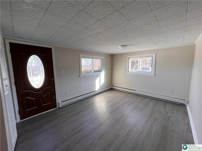 Building Photo - 2431 S 3rd St