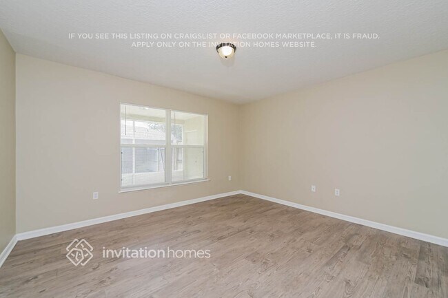 Building Photo - 1112 Imperial Eagle St