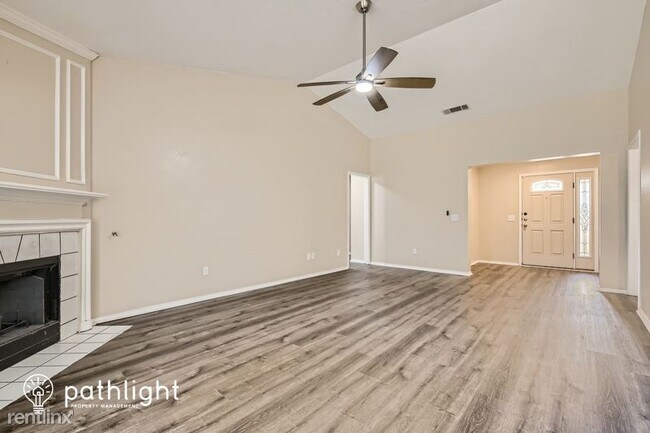 Building Photo - 4 br, 2 bath House - 112 Browning Lane UNIT