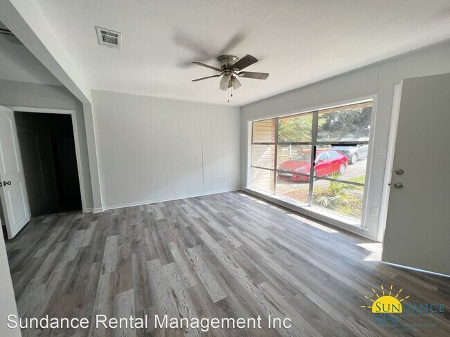 Foto del edificio - 3 br, 1 bath House - 259 Seminole Trail