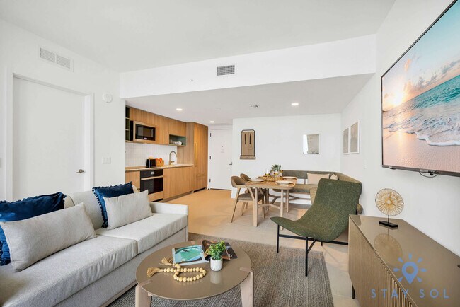 Foto del edificio - 601 NE 1st Ave