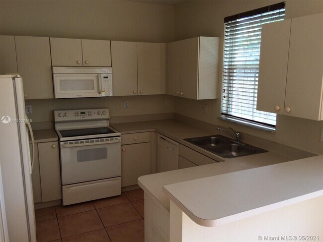 Building Photo - 13804 SW 275th St