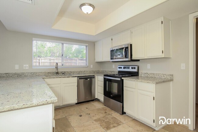 Building Photo - 7426 W Jenan Dr, Peoria, AZ 85345