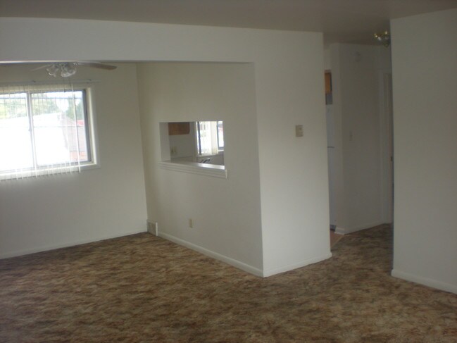 Fotografía del edificio - 7146 Harding St