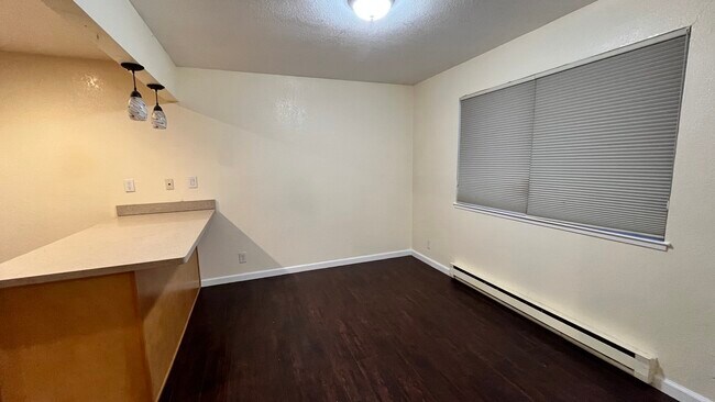 Foto del edificio - 46868 Fernald Common