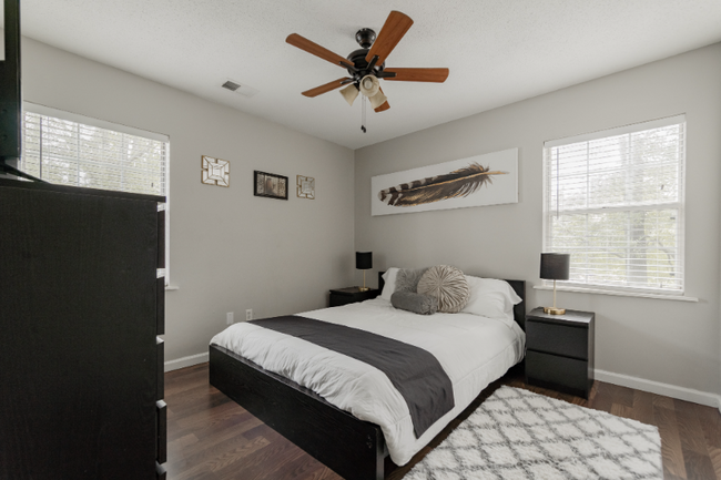 Building Photo - 33B Battery Walk Ct