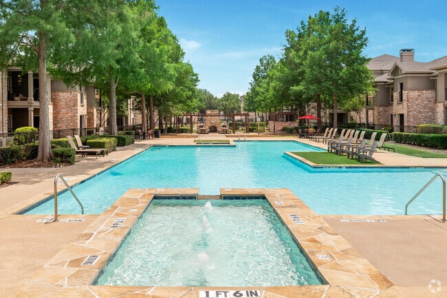 Building Photo - The Springs Of Indian Creek