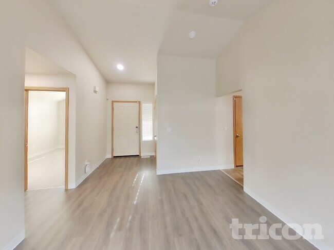 Foto del edificio - 622 6th Ave S