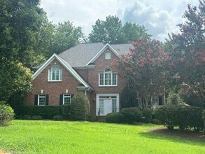 Building Photo - 43 Crooked Creek Ln