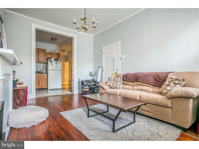 Photo - 22-1 N Preston St House