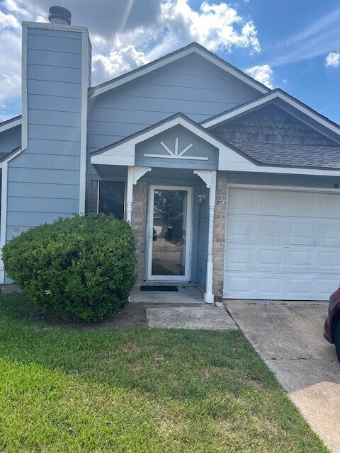 Primary Photo - 23335 Pebworth Pl