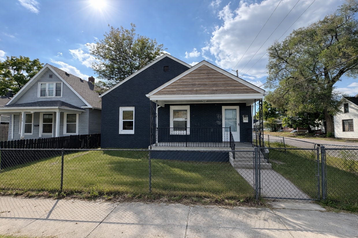 Photo - 444 N Chester Ave