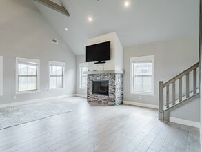 Building Photo - 1421 Blue Moon Rd