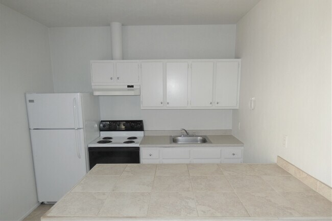 Foto del edificio - 4041 E 4th St