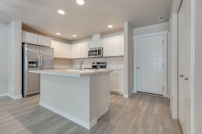 Foto del edificio - Don't Miss Out On This Fabulous 3 Bedroom ...