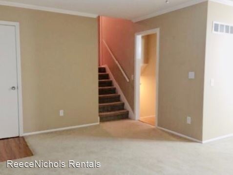 Building Photo - 3 br, 2.5 bath House - 16424 W. 124th Street