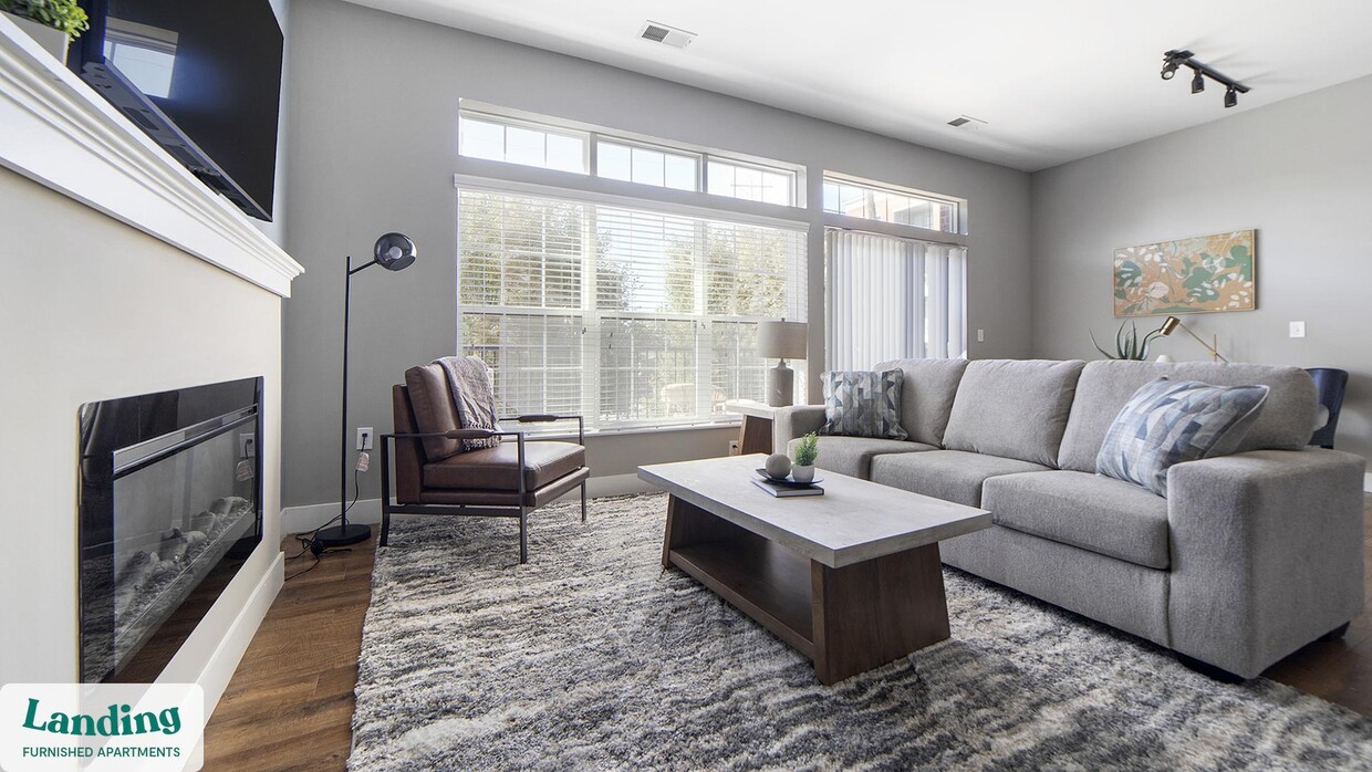 Primary Photo - 41 E 9th Ave