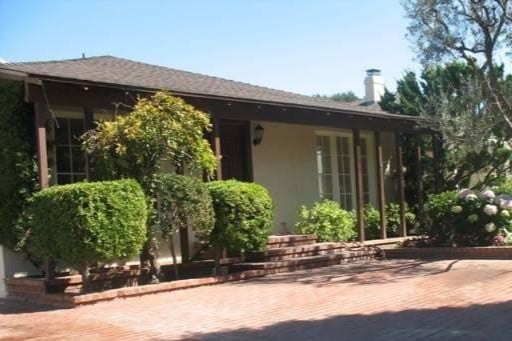 Front off street parking - 2226 Patricia Ave