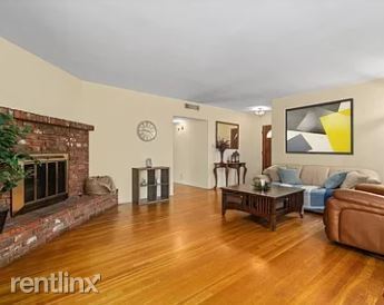 Building Photo - 3 br, 2 bath House - 319 N Stine Rd