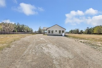 Building Photo - 111 Rd 5122