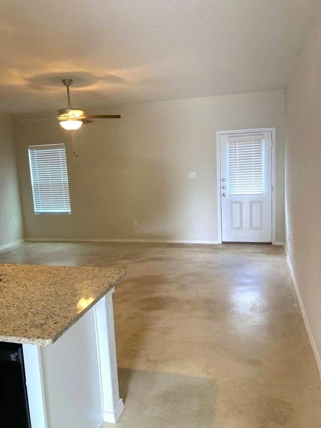 Photo - Key West Way Apartment