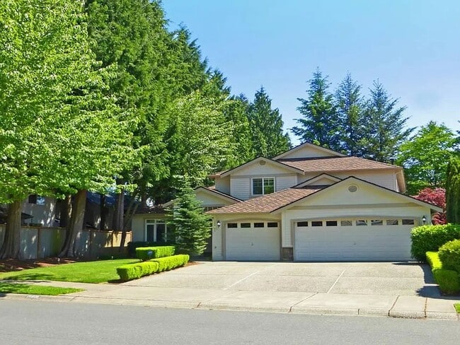 Building Photo - 15601 32nd Ave SE