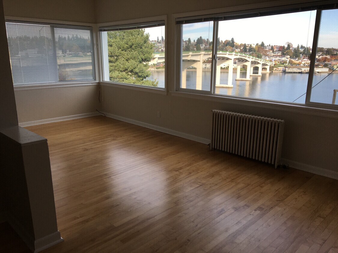 What a view! - 632 Washington Ave