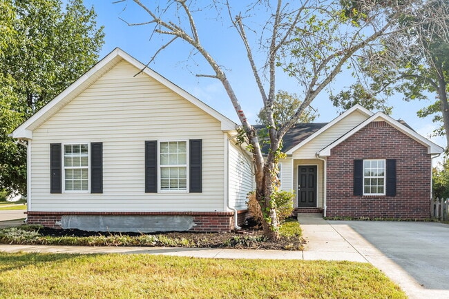 Building Photo - 1246 Catawba Way