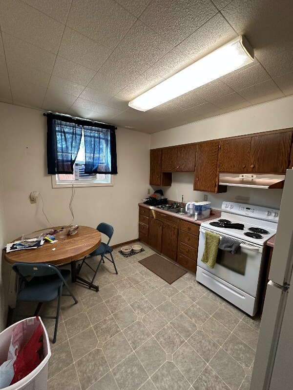 Foto del edificio - 516 Kendall Ave S