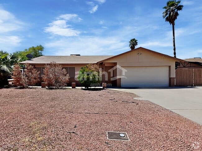 Building Photo - 9509 W Echo Ln