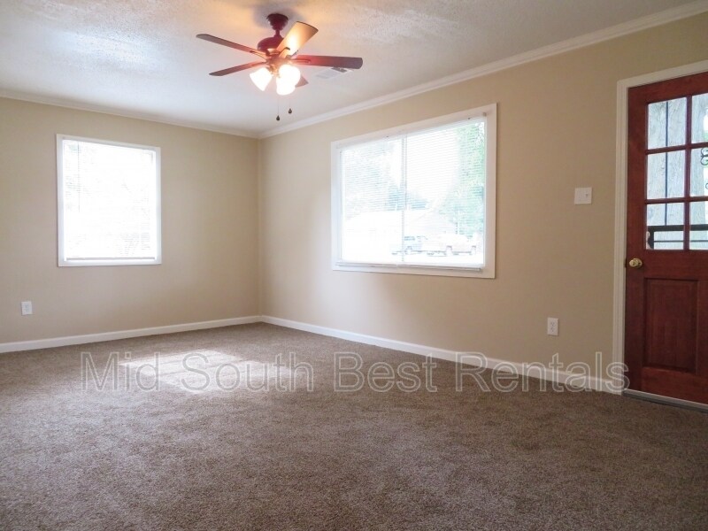 Foto principal - 934 Dawn Dr