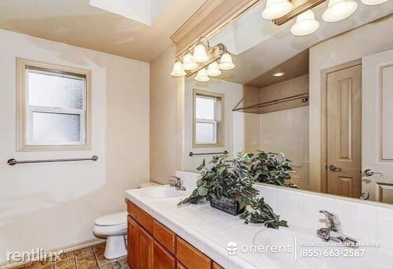 Primary Photo - 5 br, 3.5 bath House - 21331 37th Avenue Se -