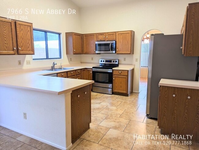 Photo - 7966 S New Abbey Dr House