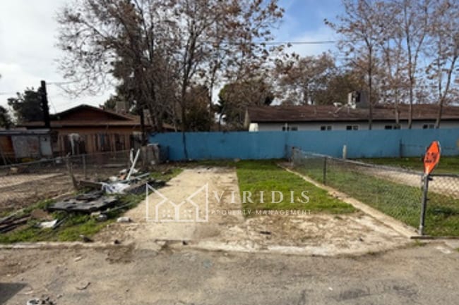 Building Photo - 327 Beardsley Ave