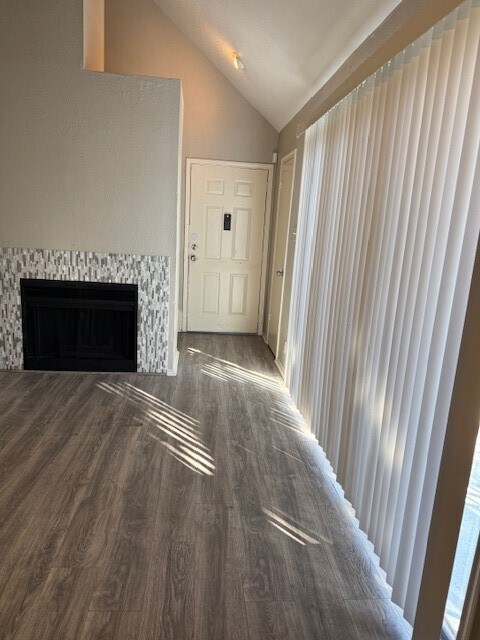 Foto del edificio - 14550 Fonmeadow Dr