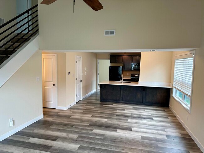 Building Photo - 5305 Tessa Way