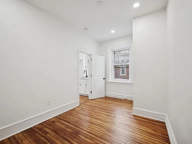 Photo - 236 Harvey St Apartment