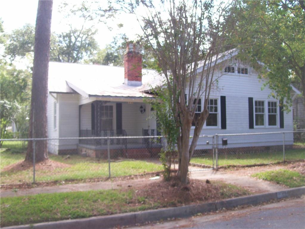 214 3rd St, Chickasaw, AL 36611 House Rental in Chickasaw, AL