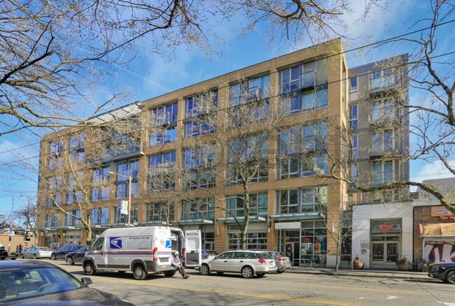 Building Photo - Unit 304