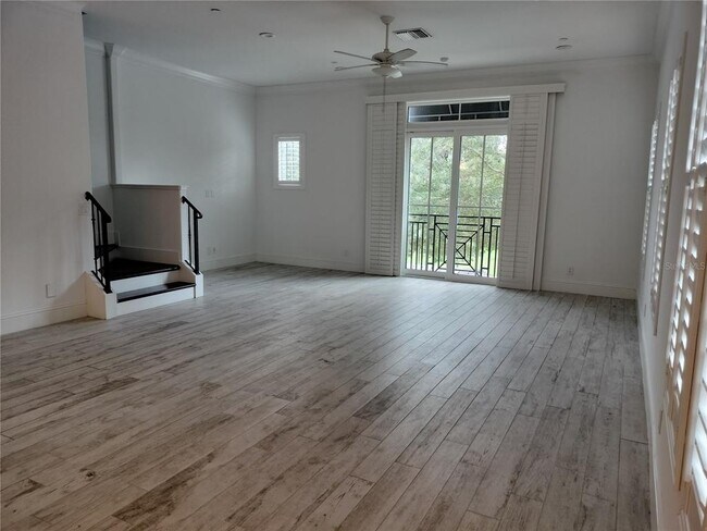 Foto del edificio - 617 E Jackson St