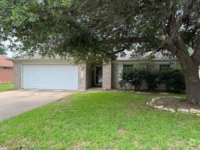 Building Photo - 1407 Ashley Dr