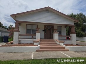 Building Photo - 1216 E 26th Ave