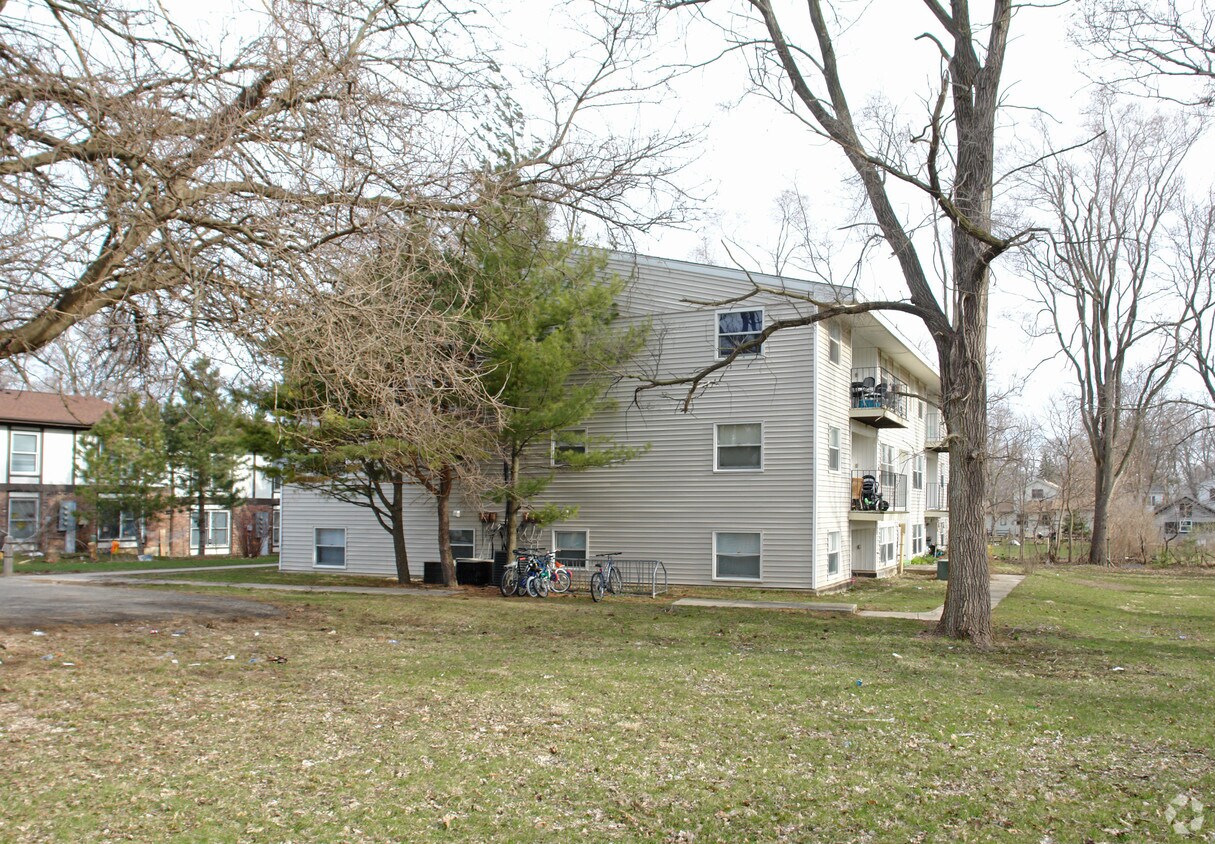 Foto del edificio - Jenny Lynn Apartments