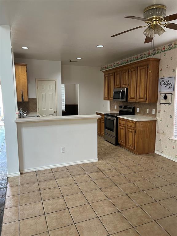 Building Photo - 21415 Grand Hollow Ln