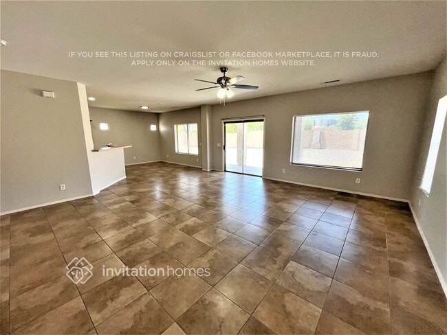 Building Photo - 13050 W Larkspur Rd