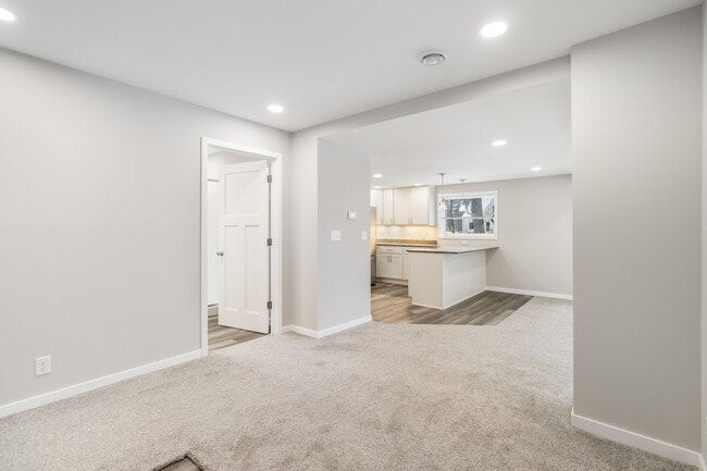 Building Photo - N95W26567 County Rd Q