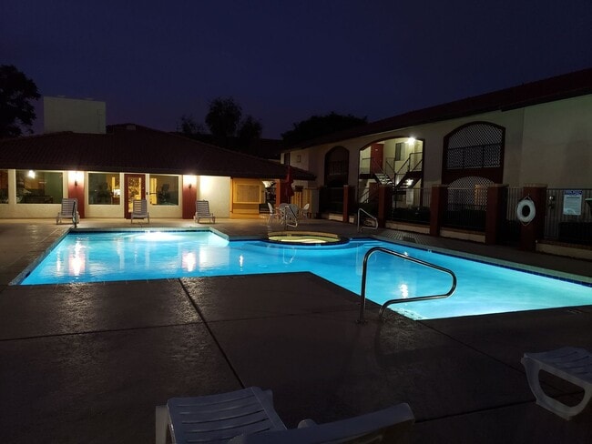 Interior Photo - Desert Lakes Apartments