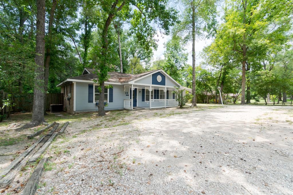 Primary Photo - 15 Robinhood Dr