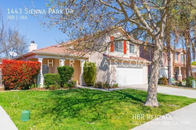 Building Photo - Tracy Rental - Three Bedroom Walking Dista...
